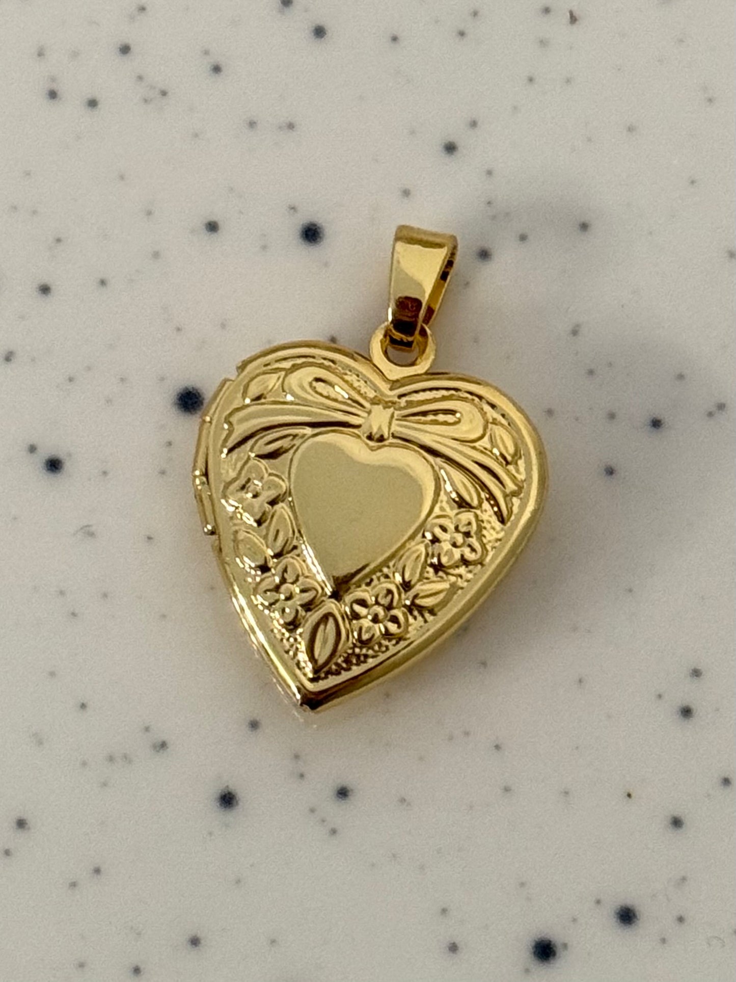 Gold Bow Detail Heart Locket Charm