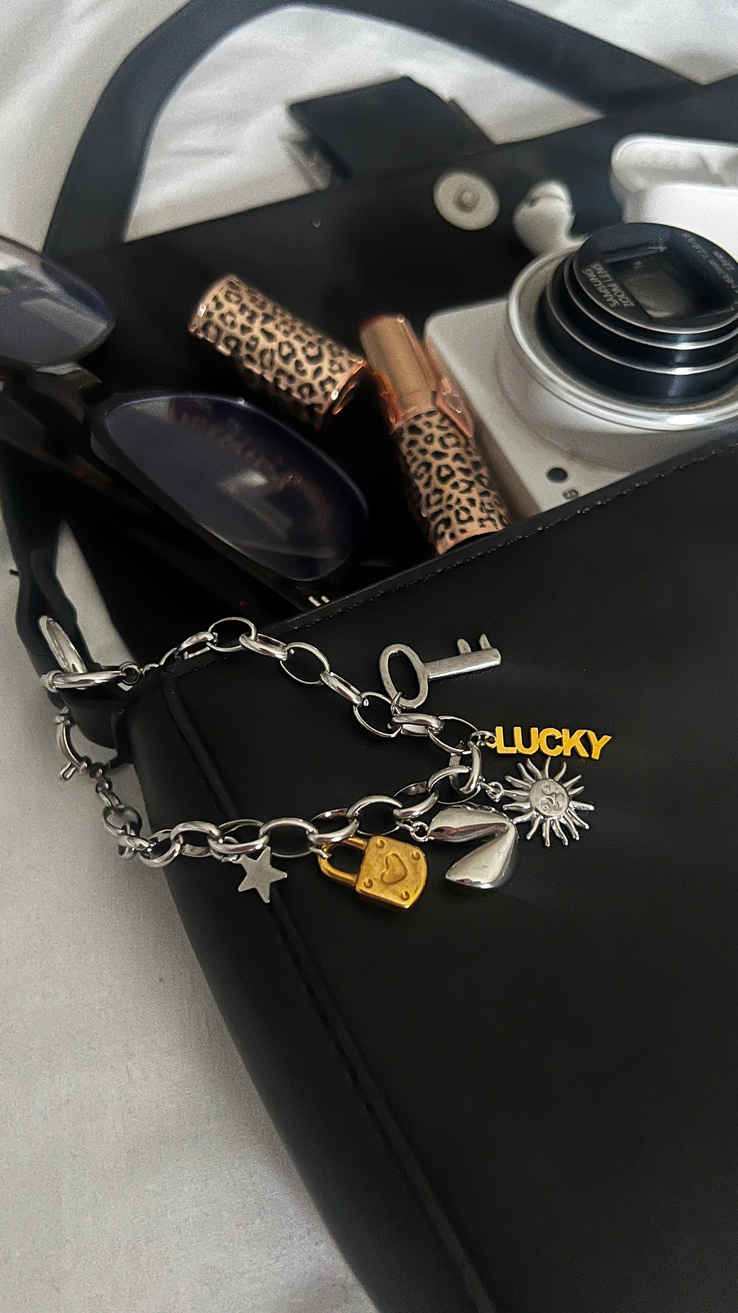 Stainless Steel Oval Chunky Chain Sailor’s Clasp Bag Charm