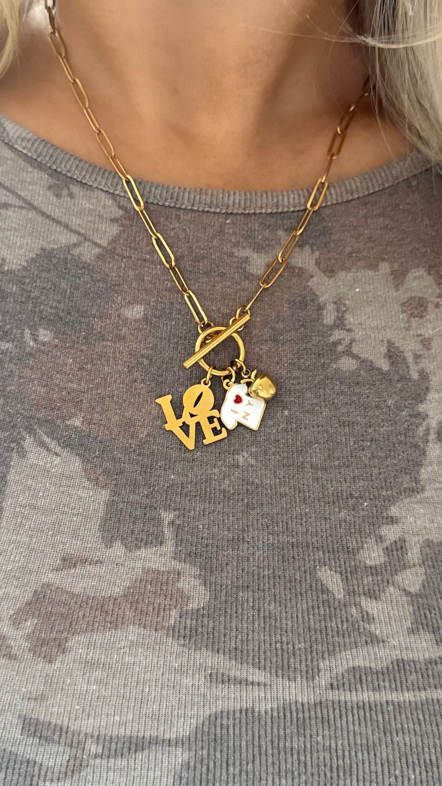 The “I ❤️ NY” Charm Necklace
