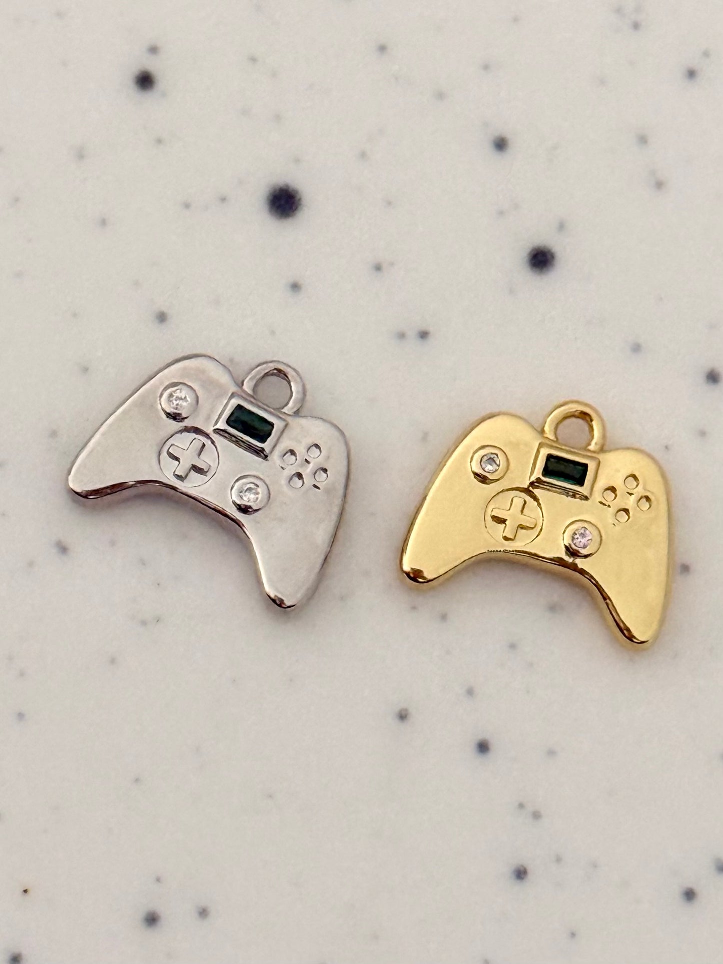 Gaming Controller / Remote Charm