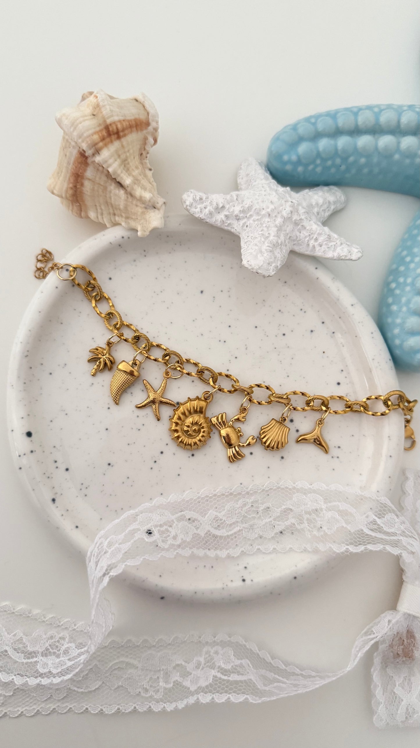 ‘Life’s a Beach’ Gold Charm Bracelet