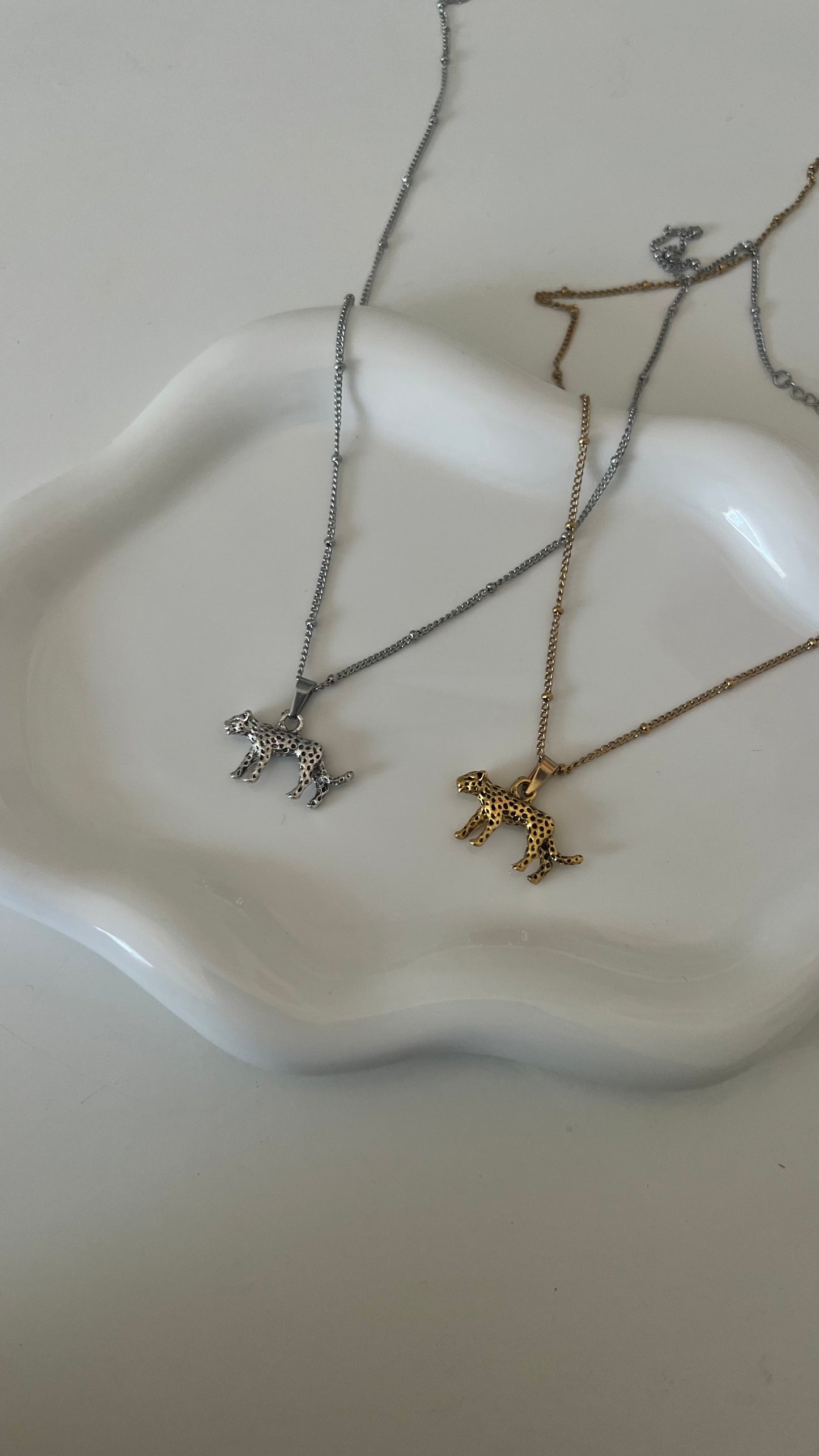 Leopard Pendant Necklace