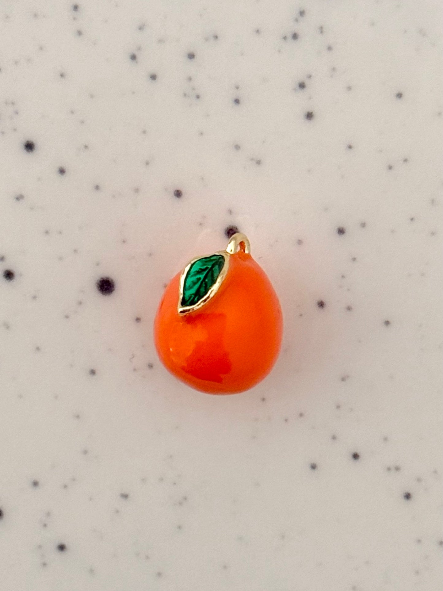 Round Orange Charm