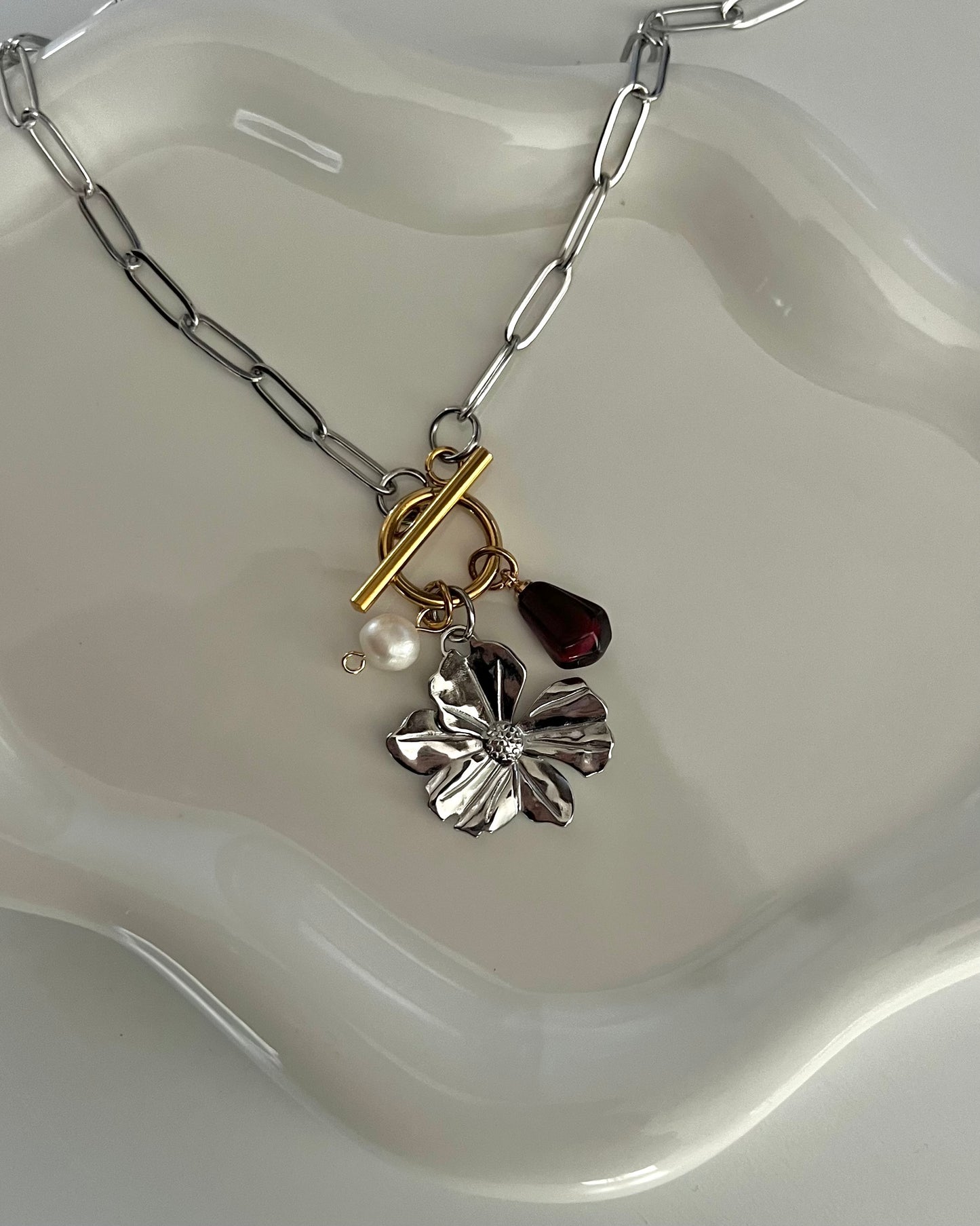 Two Toned Fall-Ing For You Necklace