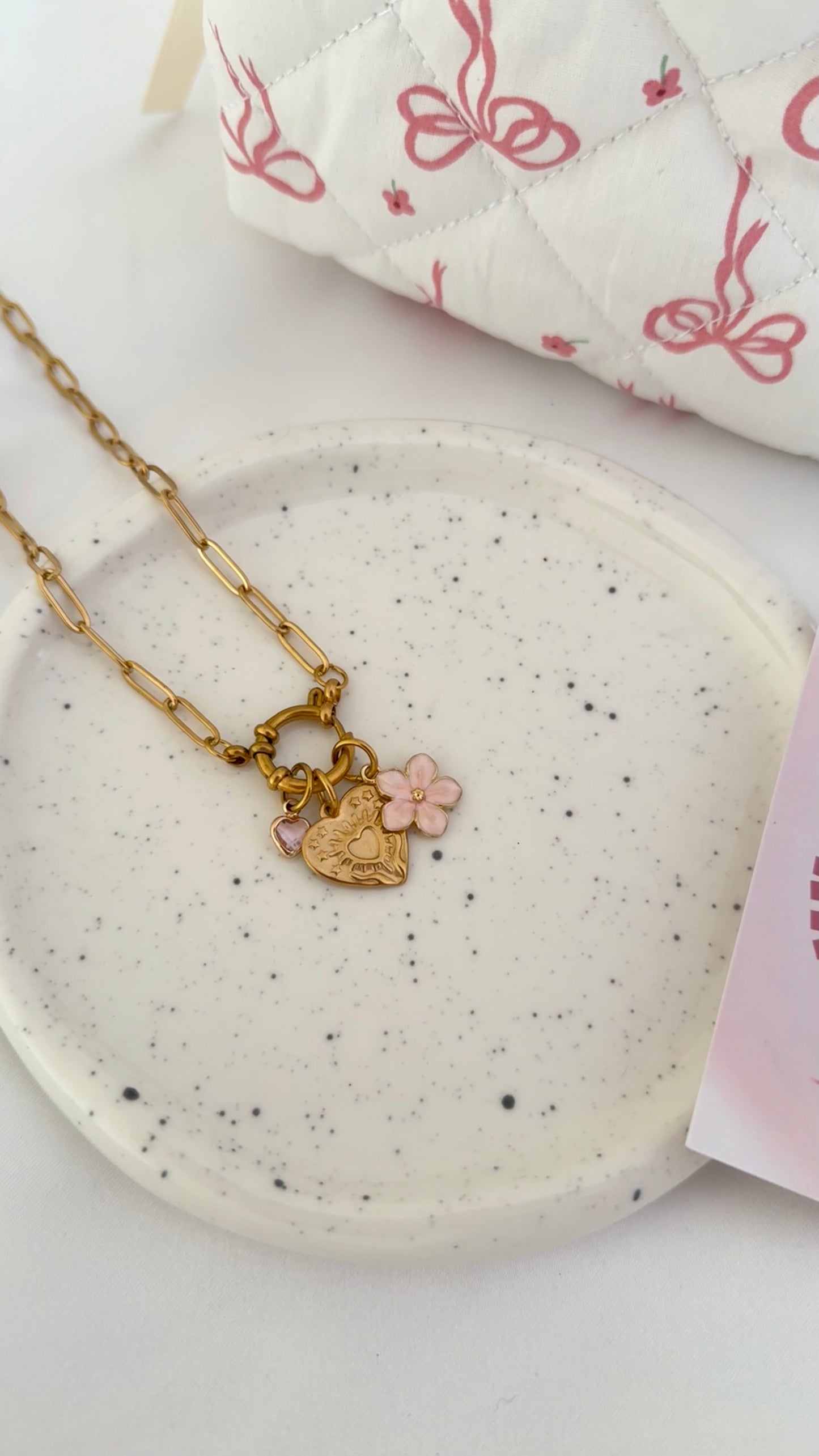 Short n’ Sweet Sailor’s Clasp Charm Necklace