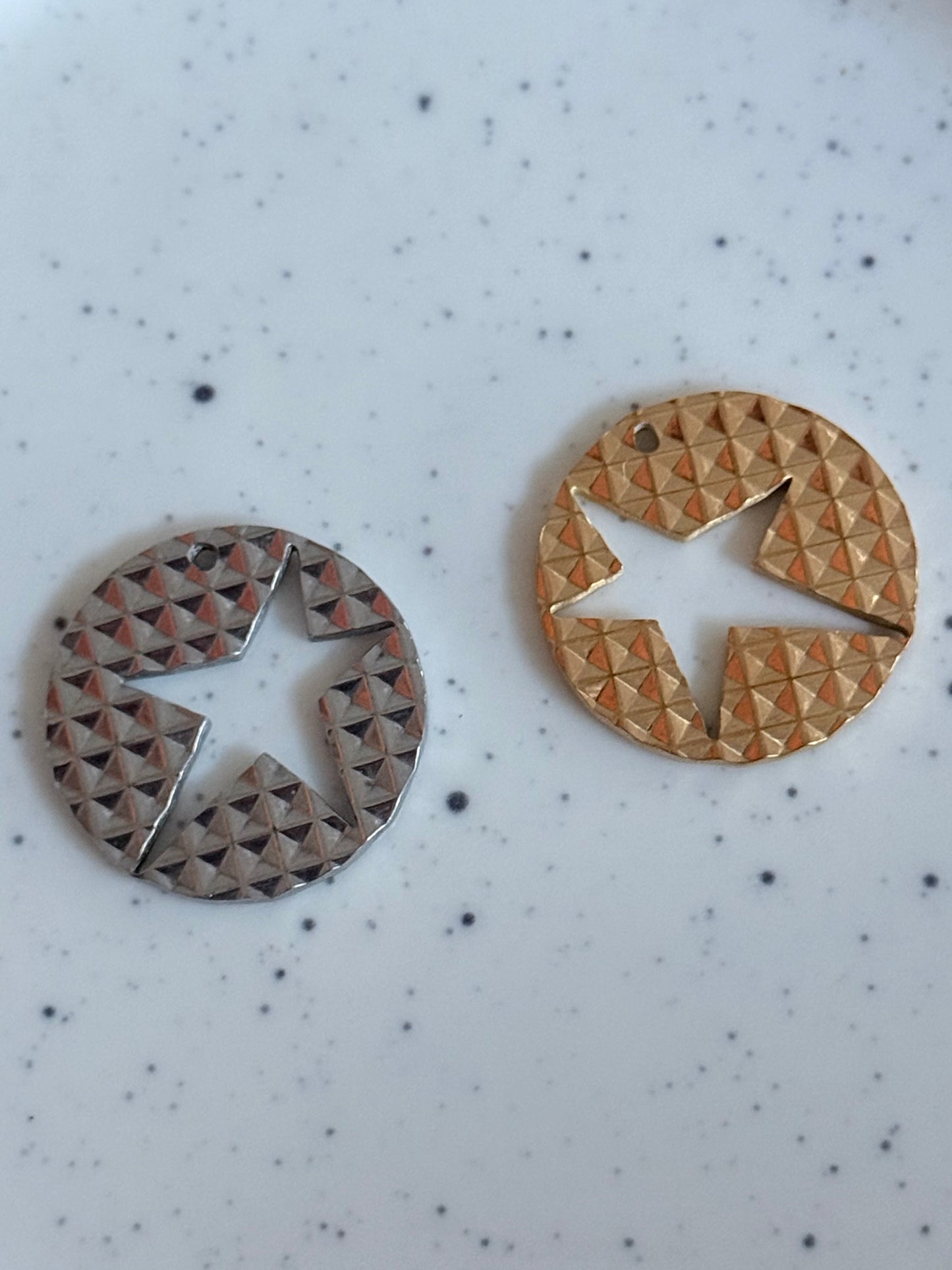 Hollow Circular Star Charm