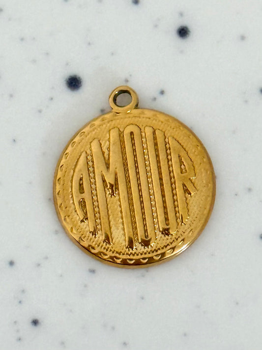 “Amour” Circle Charm