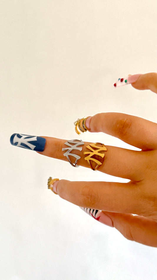 New York Adjustable Ring