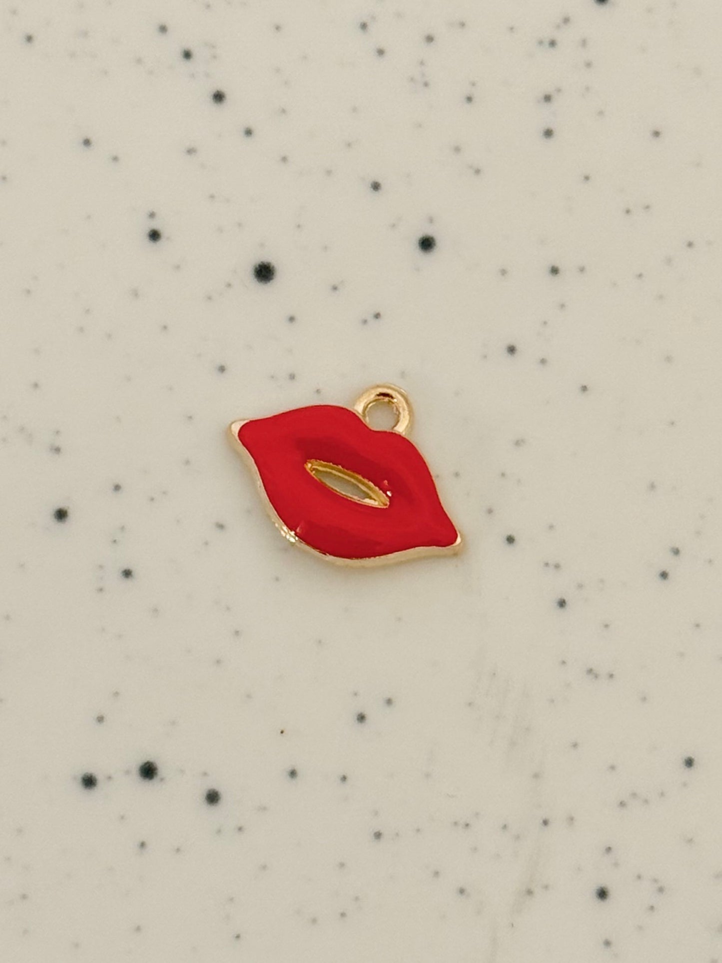 Lips Charm