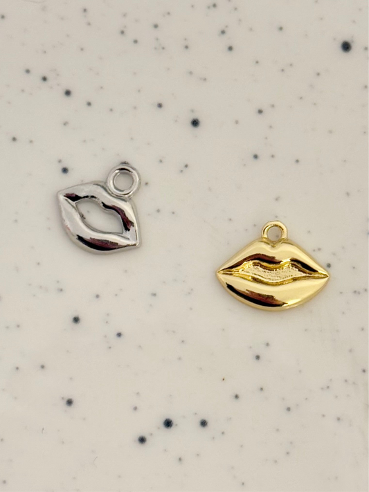 Lips Charm